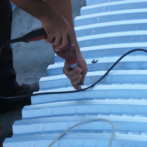 Applicazione dei pannelli e fissaggio
